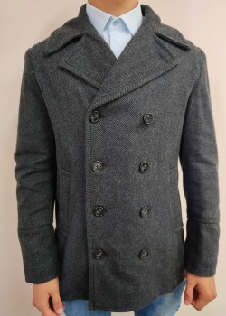 Мъжко палто в тъмносив цвят