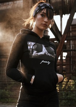 Дамски суичър Mister Tee Pray Дамски суичър Mister Tee Pray