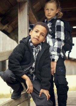 Детско пухкаво черно яке Brandit Teddyfleecejacket Детско пухкаво черно яке Brandit Teddyfleecejacket