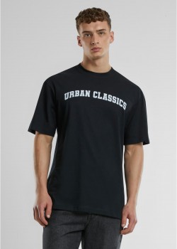 Мъжка тениска Urban Classics UC College Logo black Мъжка тениска Urban Classics UC College Logo black