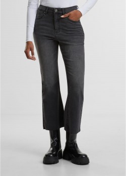 Дамски Дънки Ladies Cropped Flared Denim Pants black washed 29 Дамски Дънки Ladies Cropped Flared Denim Pants black washed 29