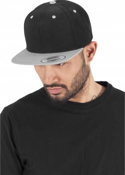  Шапка с козирка в черно Mister Tee Classic Snapback 2-Tone
