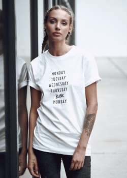 Дамска бяла тениска Mister Tee Blink 