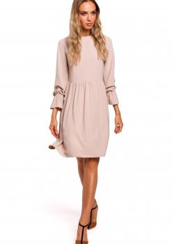 Стилна рокля с дълги ръкави в бежов цвят M465