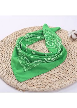 Бандана кърпа за глава - маска за лице Bandana в зелено Бандана кърпа за глава - маска за лице Bandana в зелено